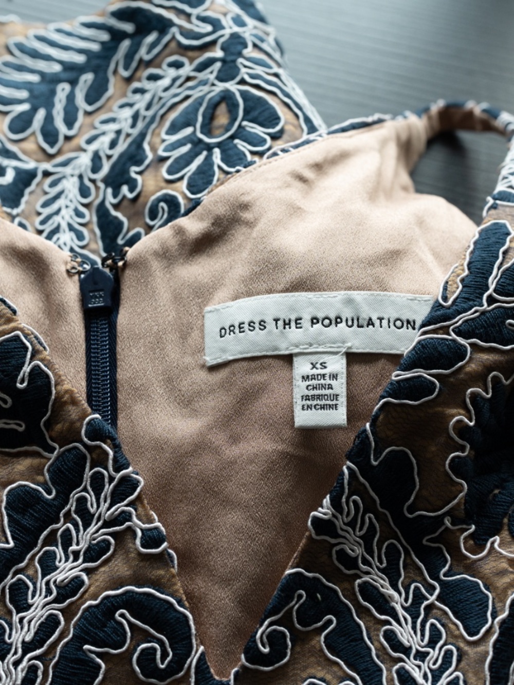 Dress the Population - Isabelle Midi Dress - Picture 4 of 12